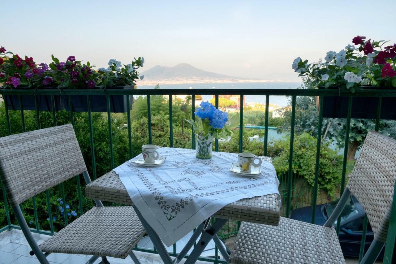 Casa Vacanze Napoli Posillipo Exterior foto